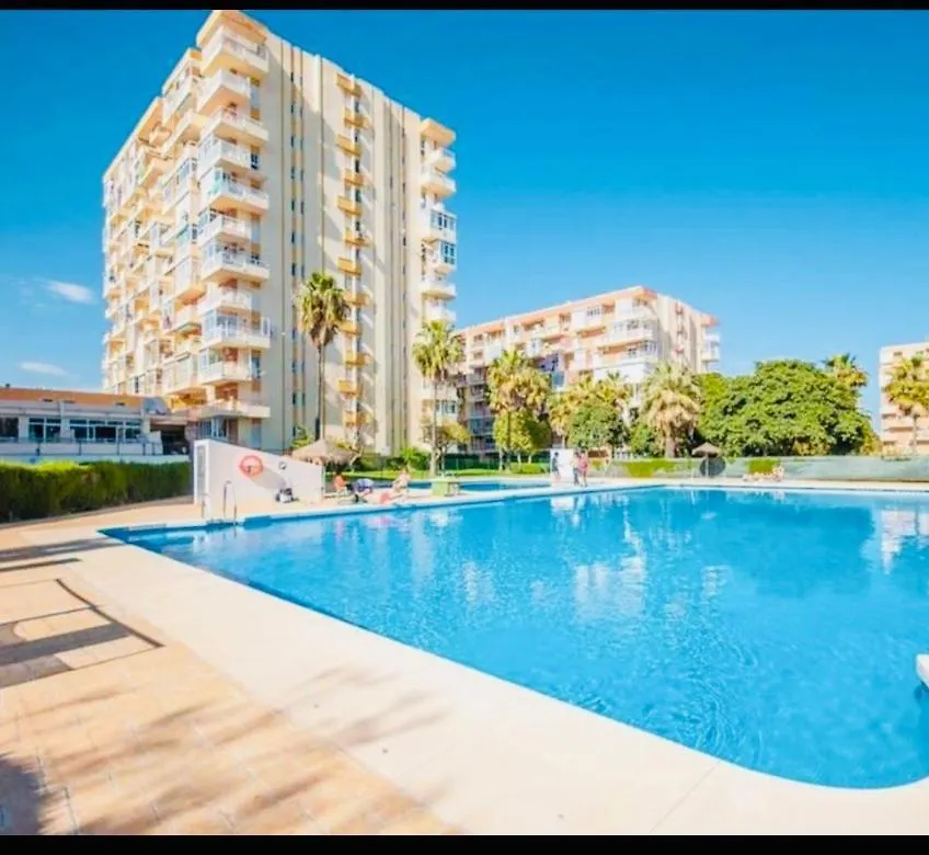 Iris Vistas Sea & Sun Benalmadena Apartment