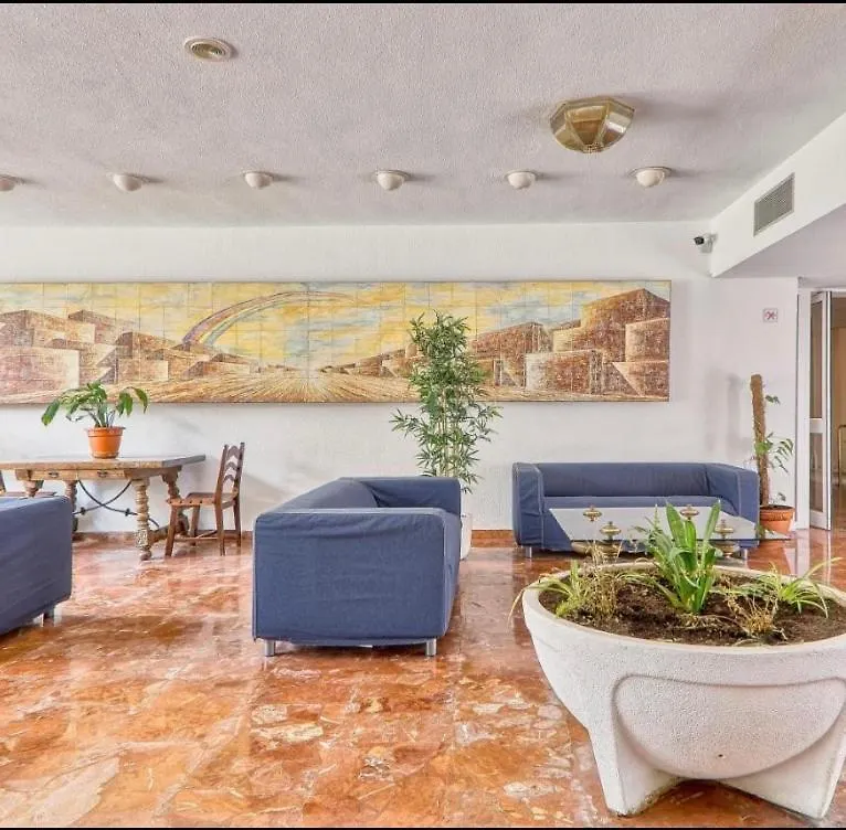 Iris Vistas Sea & Sun Benalmadena Apartment